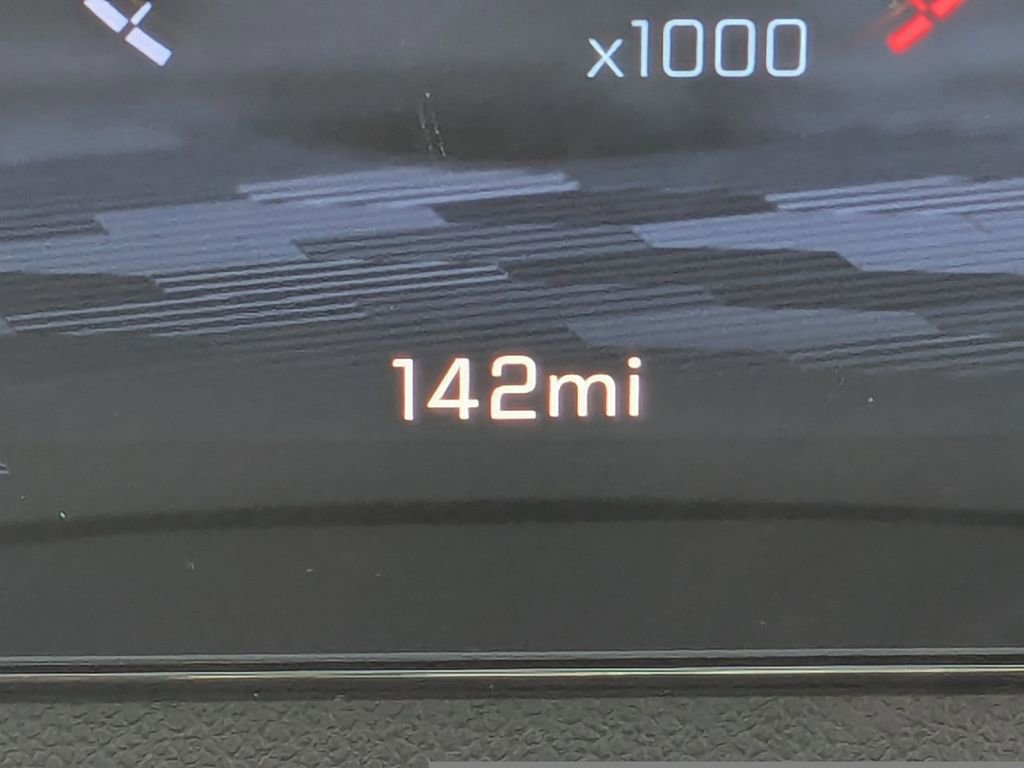 New 2026 Chevrolet Traverse LT w/ Sun and Wheel Package image 32