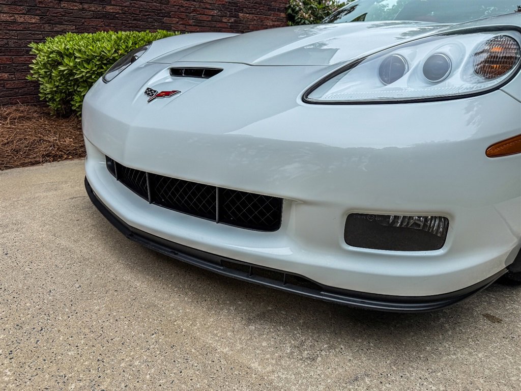 Used 2011 Chevrolet Corvette Grand Sport w/ Preferred Equipment Group RWD image 20