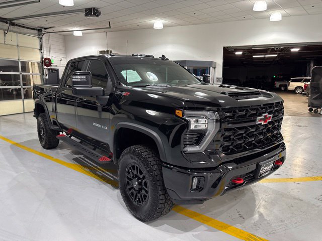 Used 2026 Chevrolet Silverado 2500 ZR2 AWD/4WD image 4