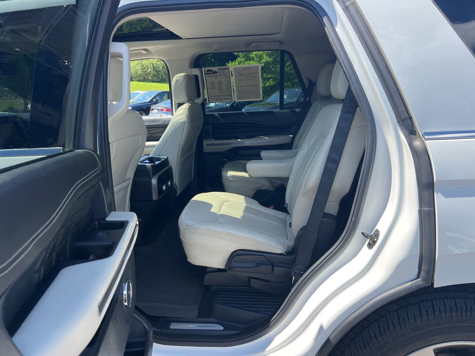 Used 2020 Ford Expedition Platinum AWD/4WD image 34