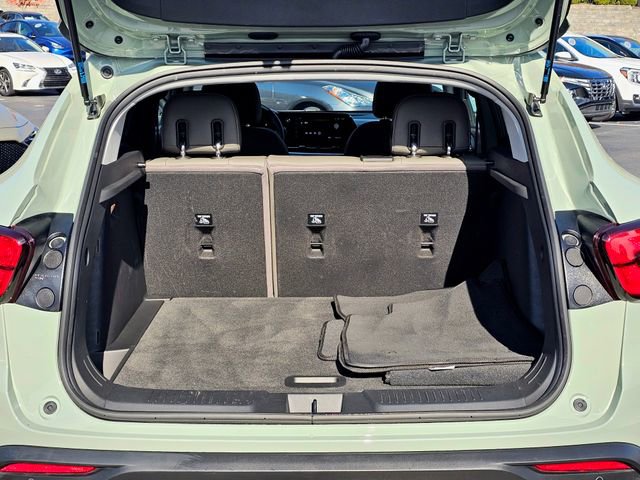 Used 2025 Chevrolet Trax ACTIV w/ Sunroof Package image 11