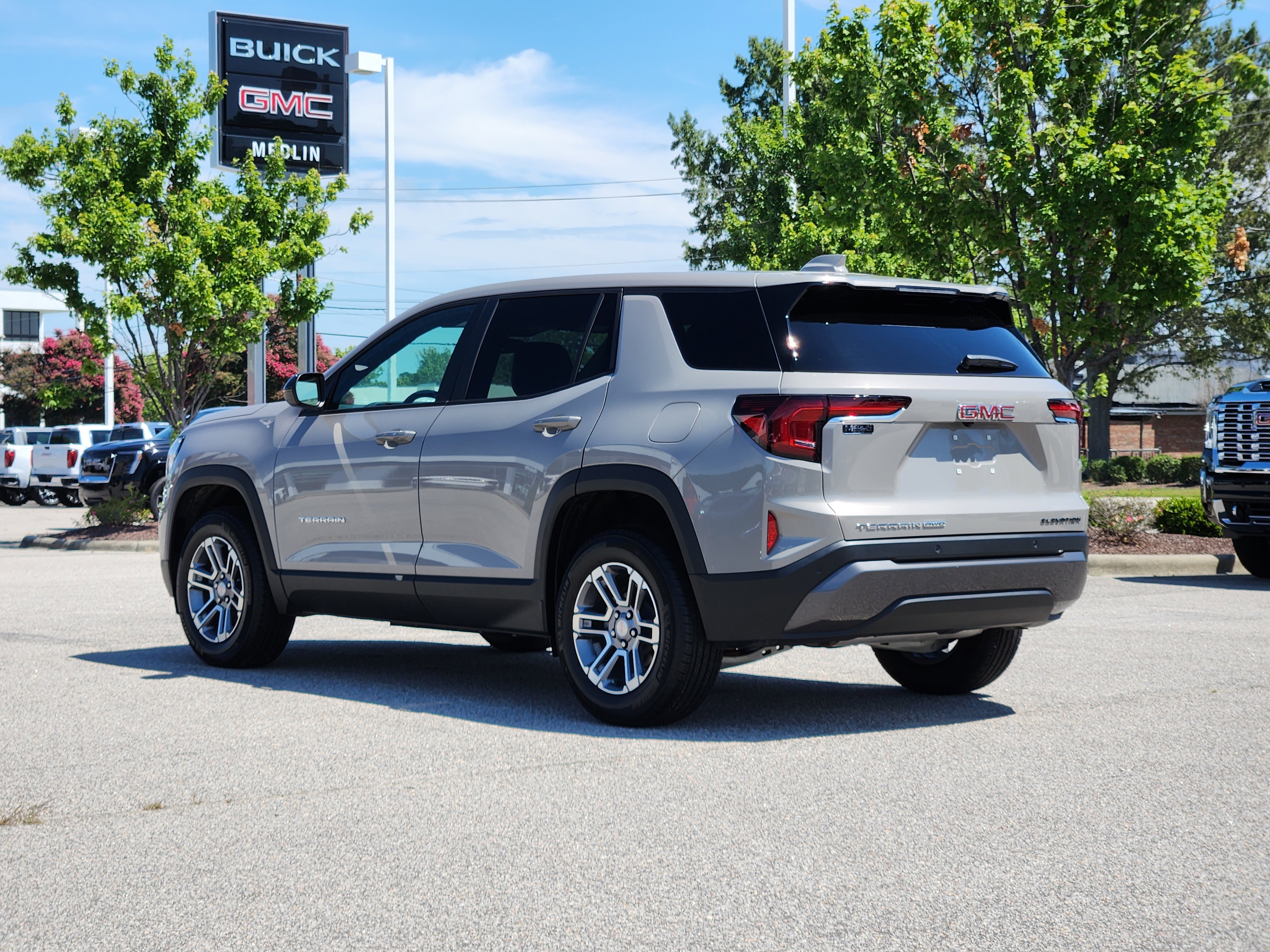 New 2026 GMC Terrain Elevation image 5