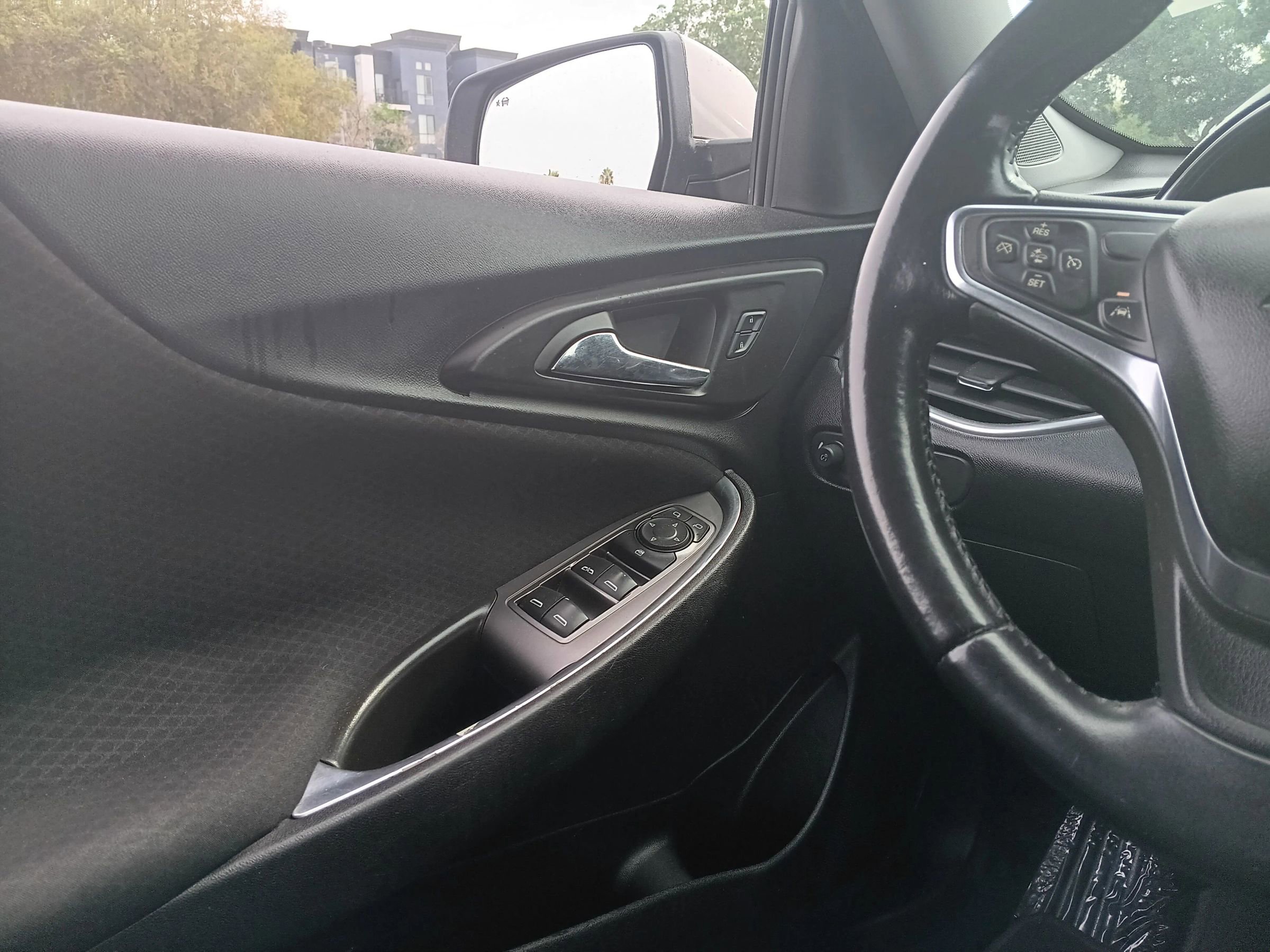 Used 2016 Chevrolet Malibu LT w/ Driver Confidence Package image 23