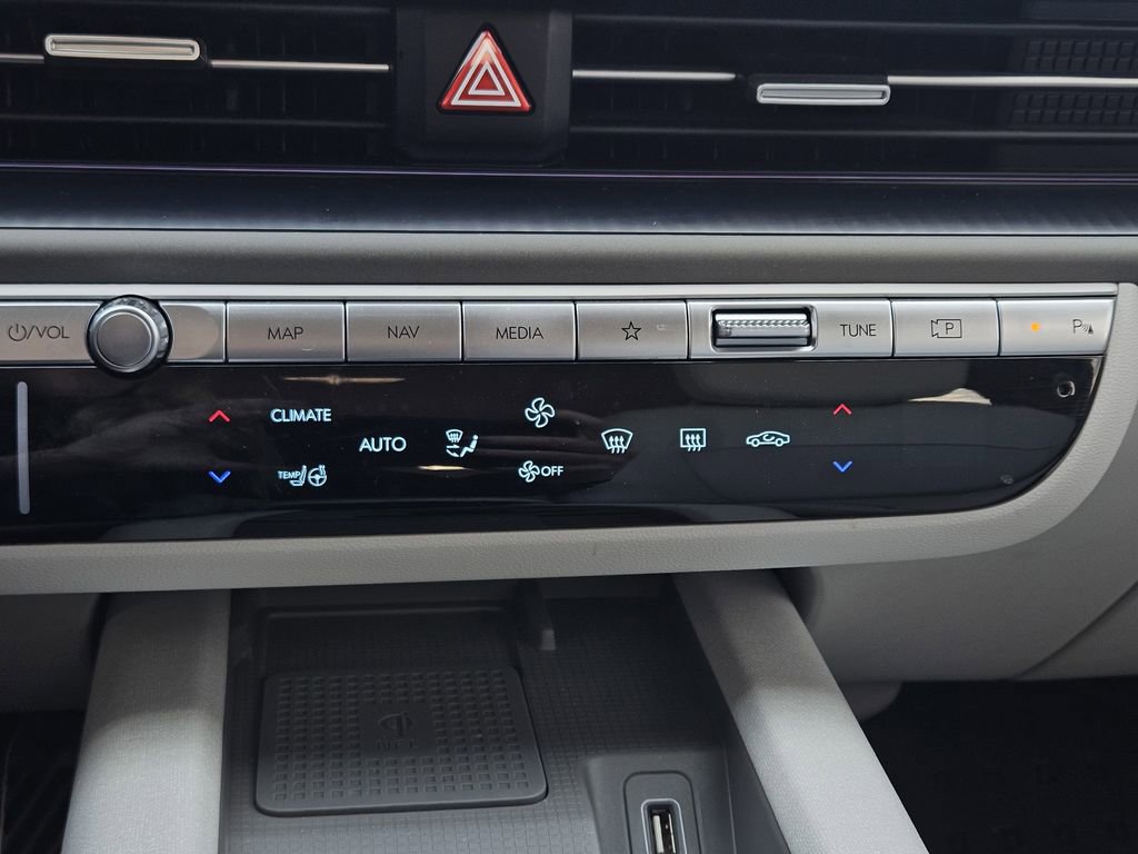 Certified 2024 Hyundai Ioniq 6 Limited image 15