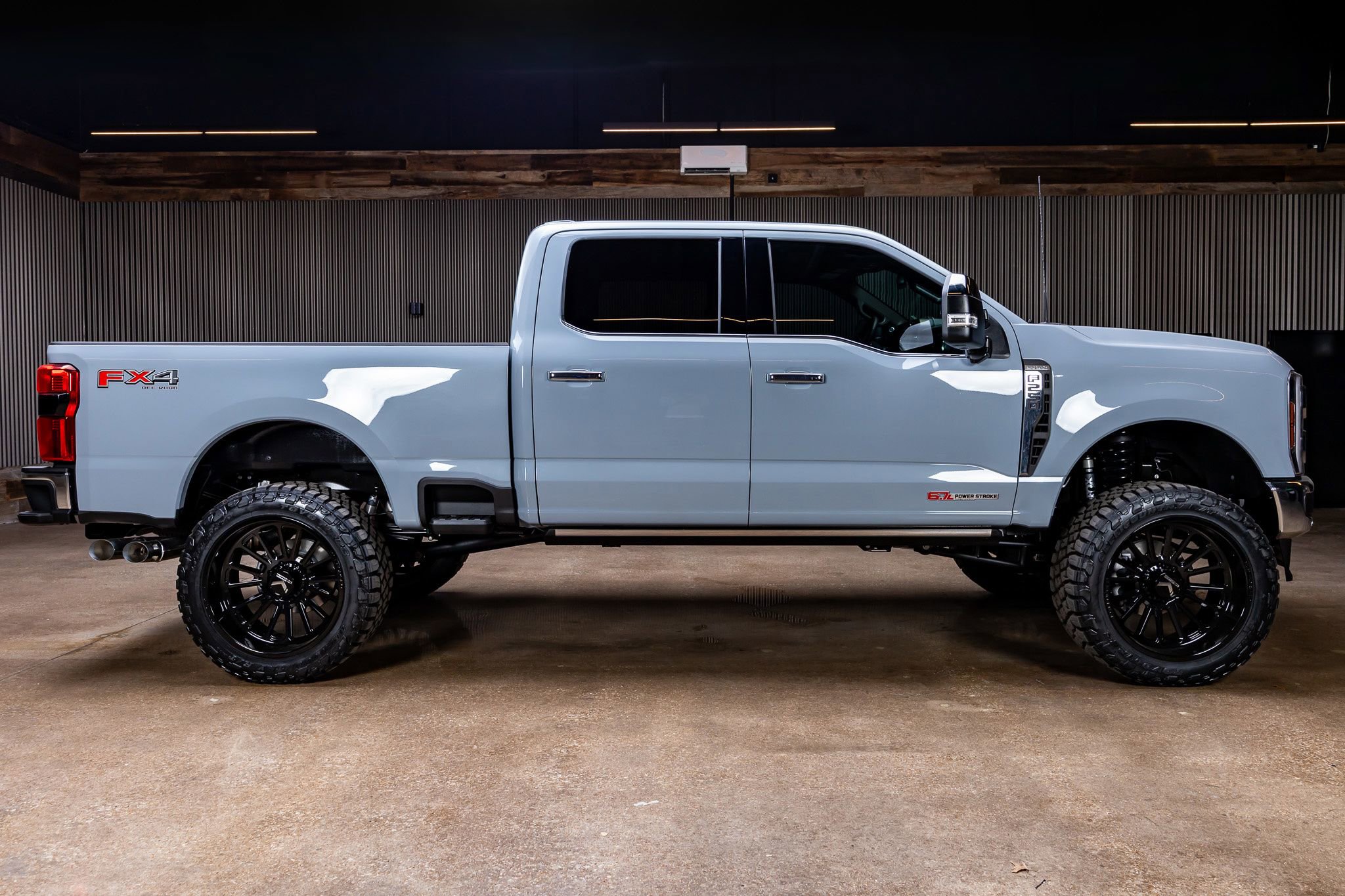 Used 2026 Ford F250 King Ranch w/ Chrome Package image 11