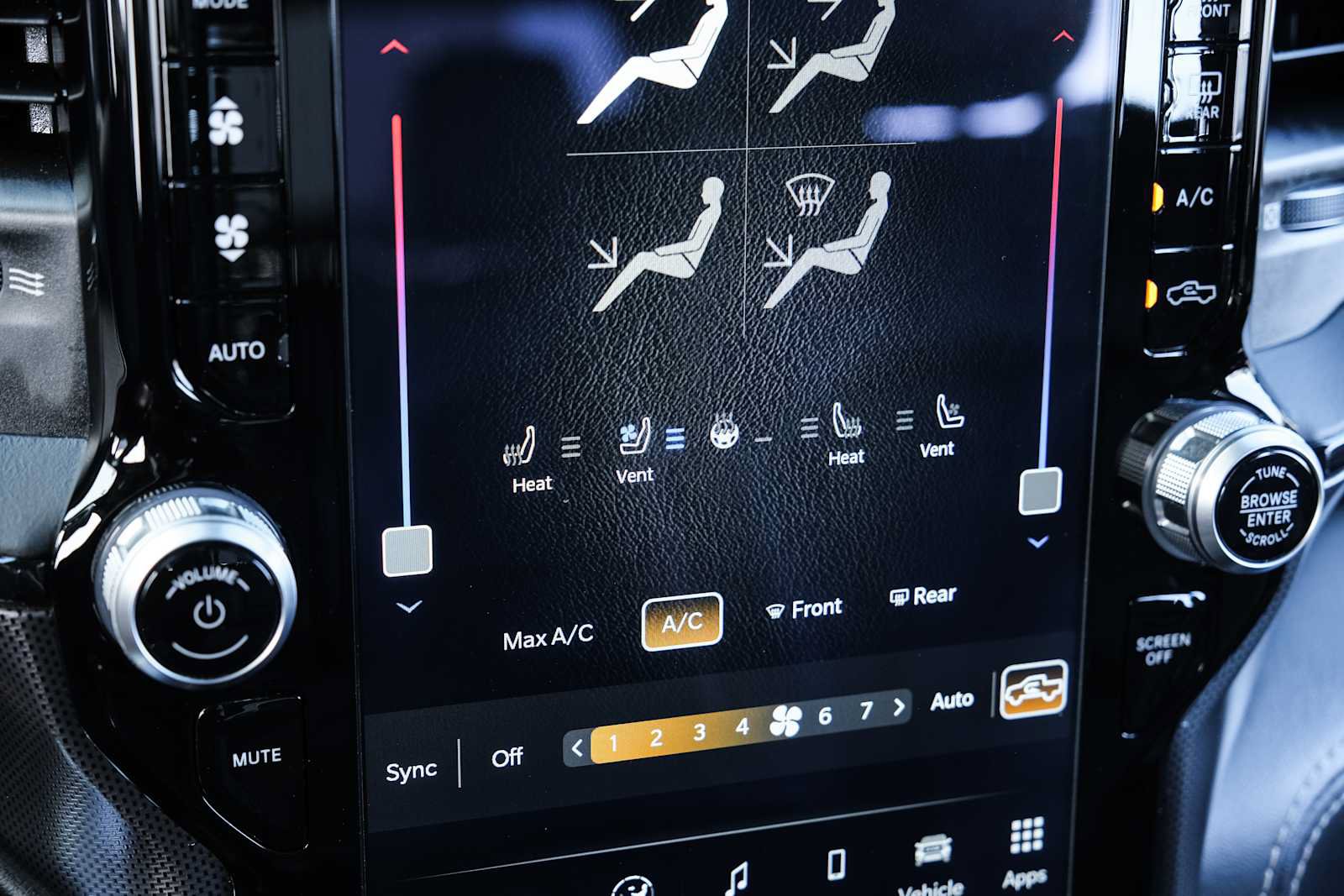 Used 2022 RAM 1500 Limited AWD/4WD image 50