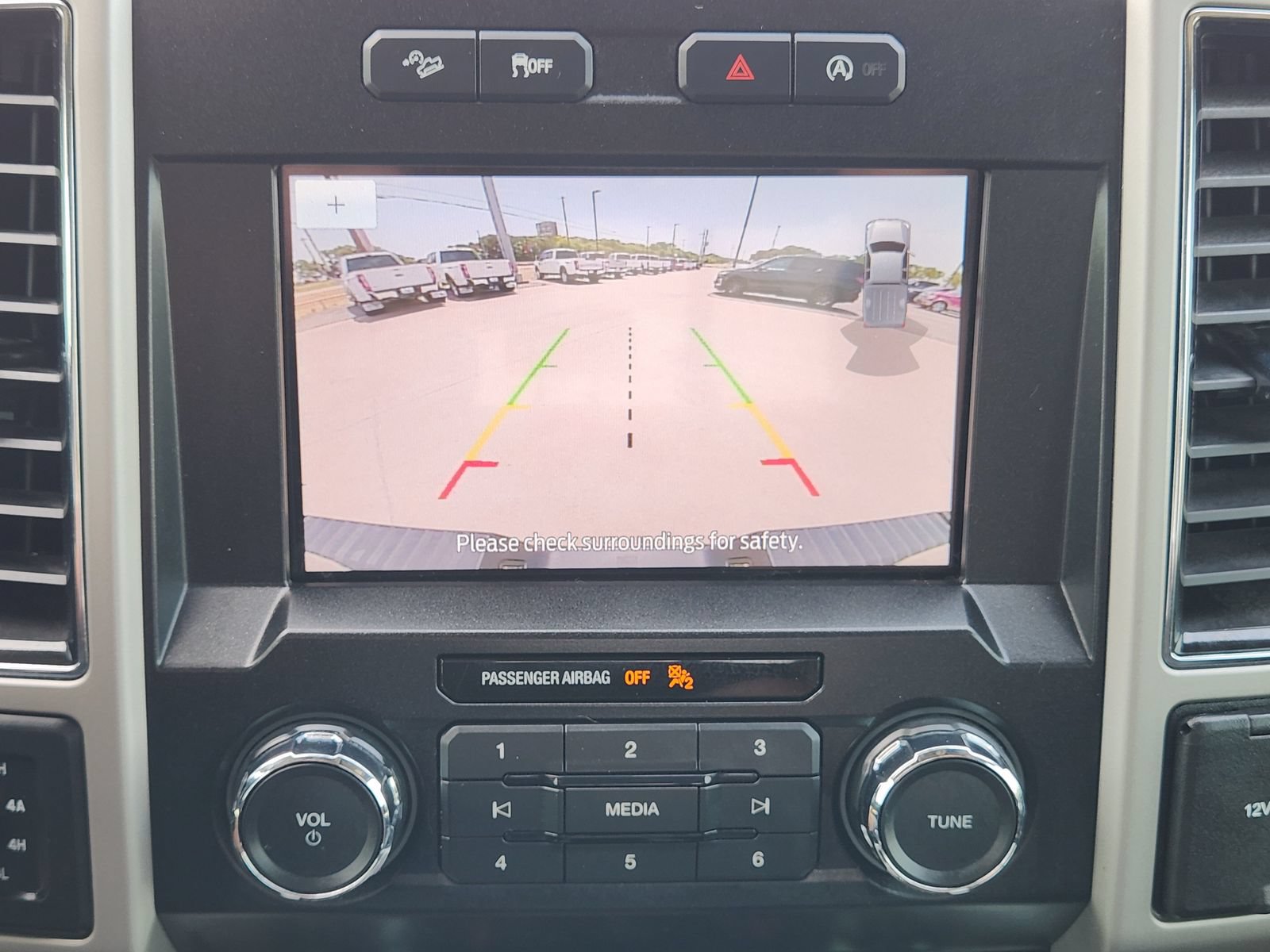 Used 2019 Ford F150 Lariat AWD/4WD image 20