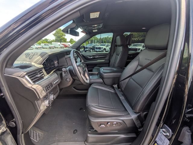 Certified 2023 GMC Yukon XL Denali AWD/4WD image 28