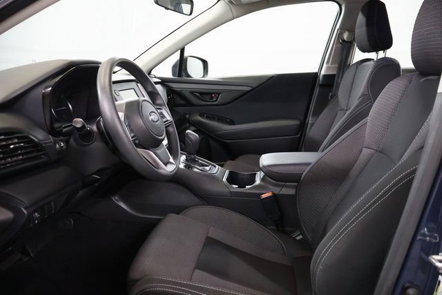 Certified 2025 Subaru Outback AWD/4WD image 12