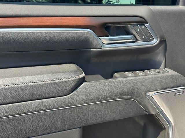Certified 2025 GMC Sierra 2500 Denali w/ Denali Reserve Package AWD/4WD image 16