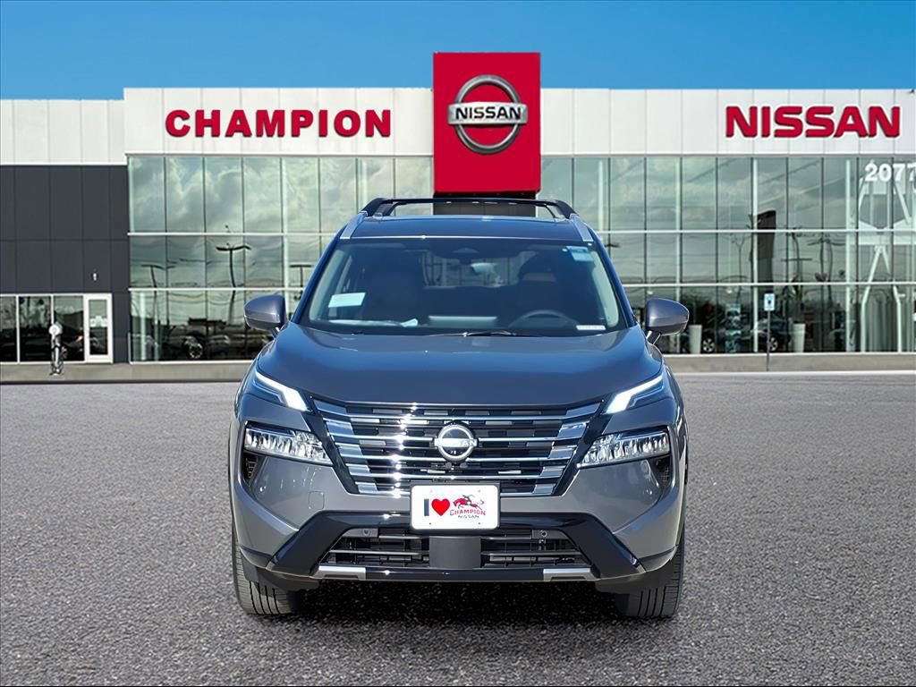 New 2026 Nissan Rogue Platinum image 2