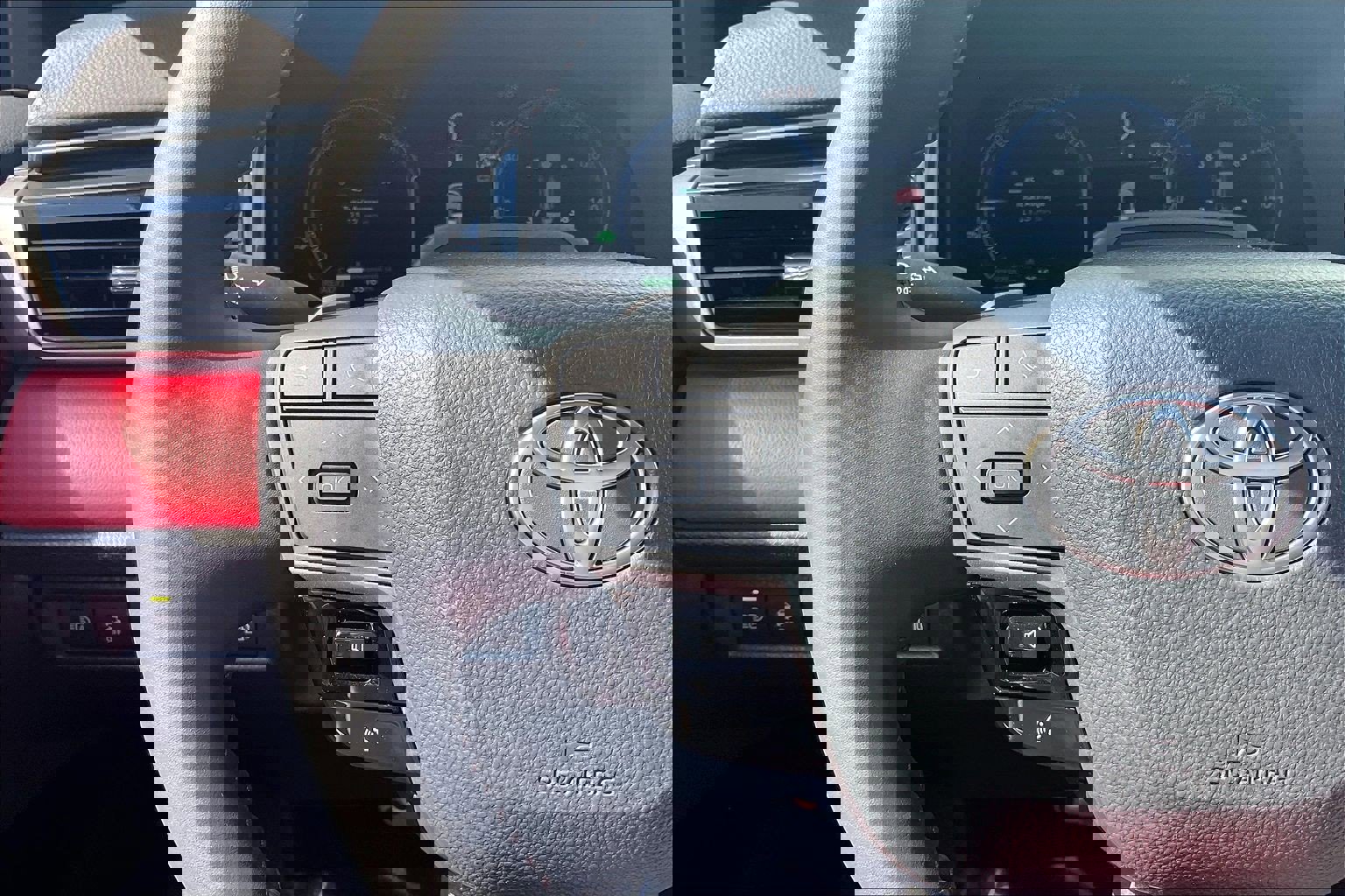 Used 2025 Toyota Camry XSE w/ Premium Plus Package image 23