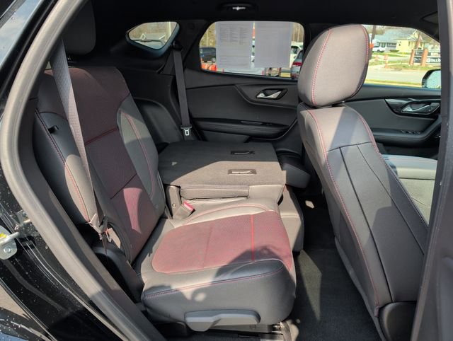 Certified 2025 Chevrolet Blazer RS FWD image 33