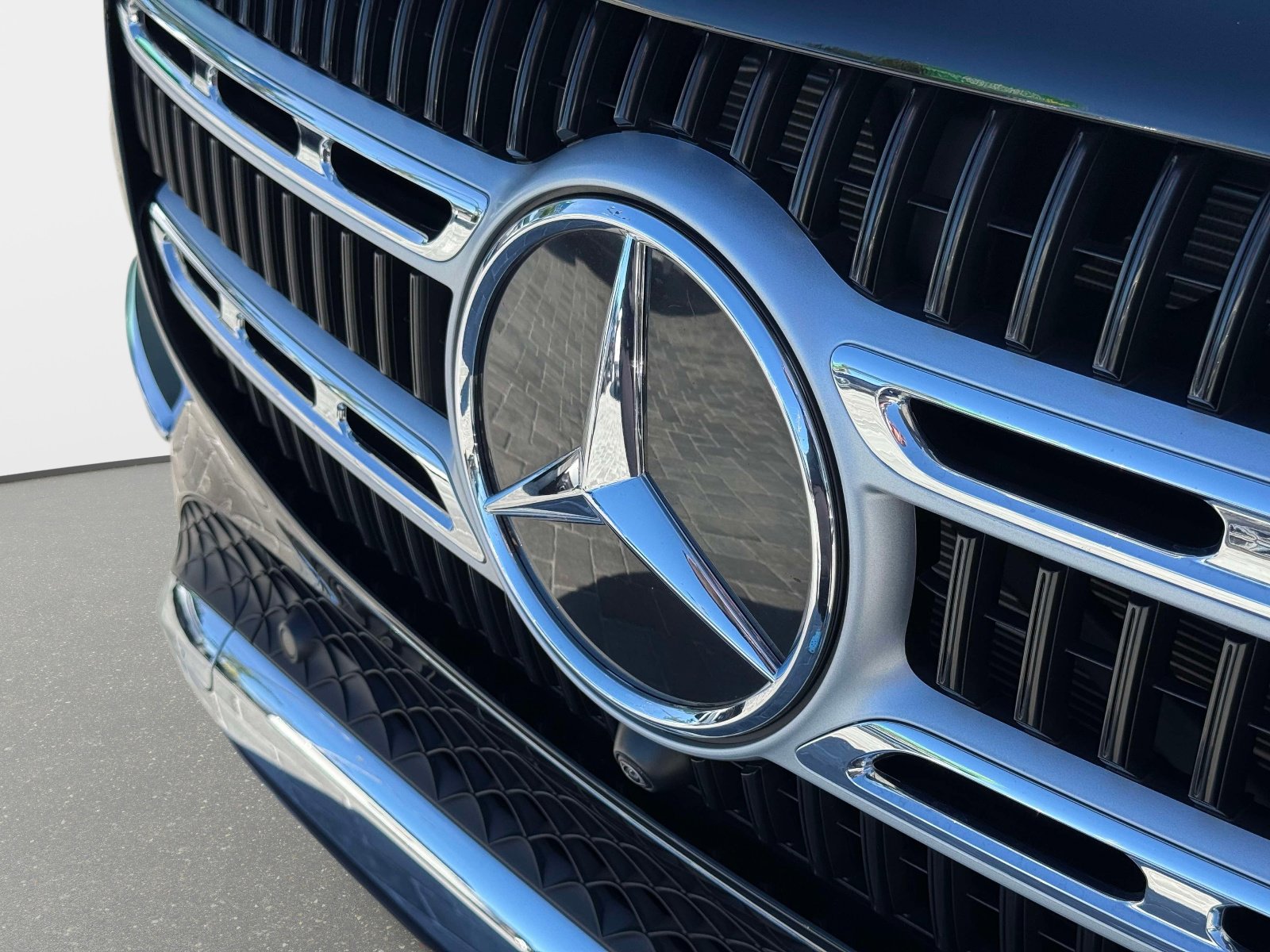 Used 2024 Mercedes-Benz GLE 350 4MATIC image 57