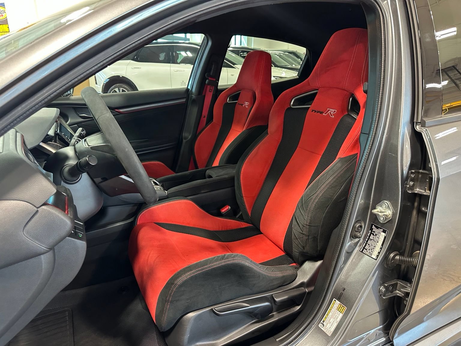 Used 2020 Honda Civic Type R image 13
