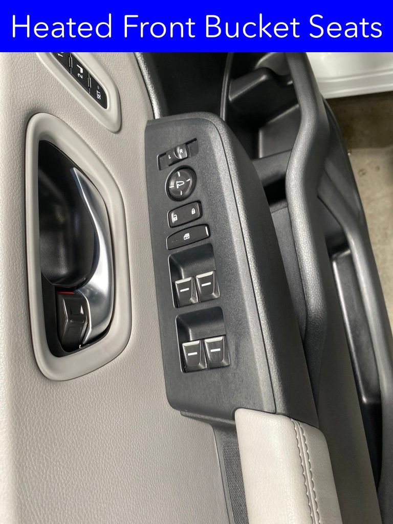 Used 2025 Honda Pilot Touring image 19