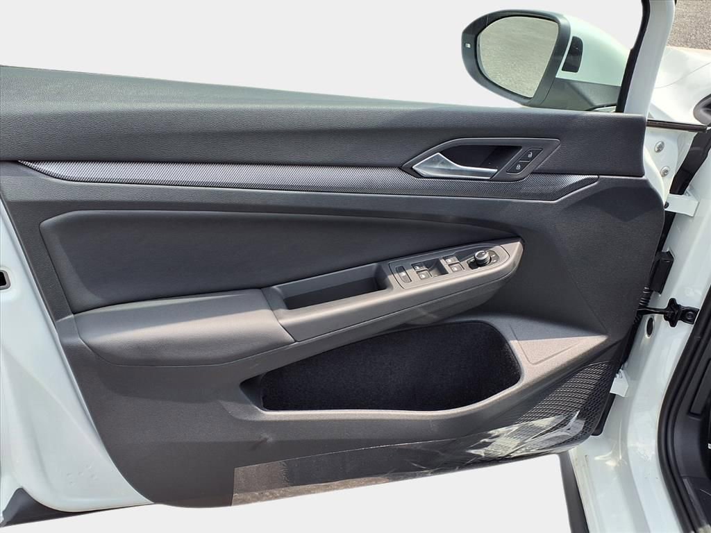 New 2026 Volkswagen GTI SE image 9