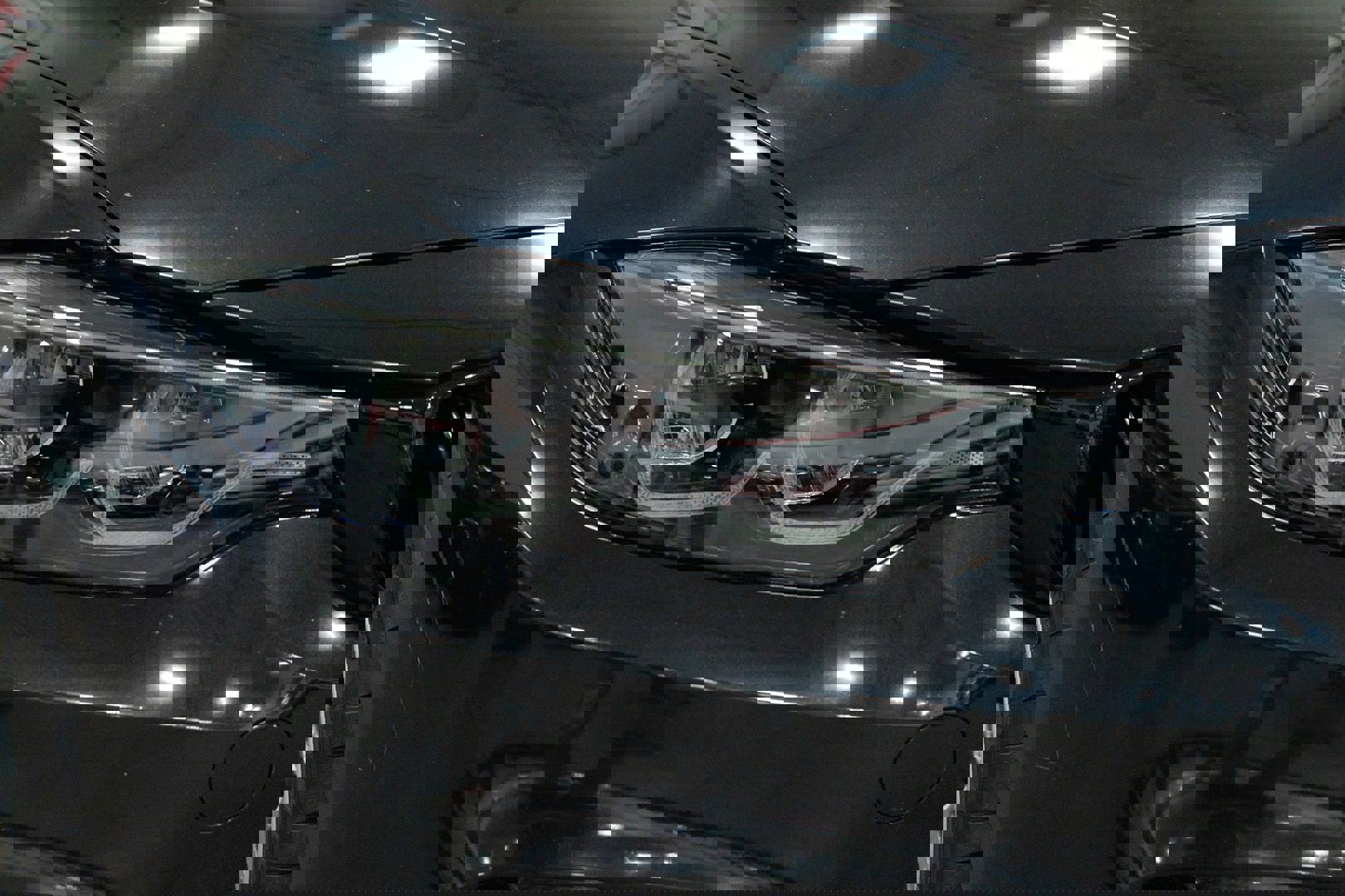 Used 2018 BMW M3 image 17