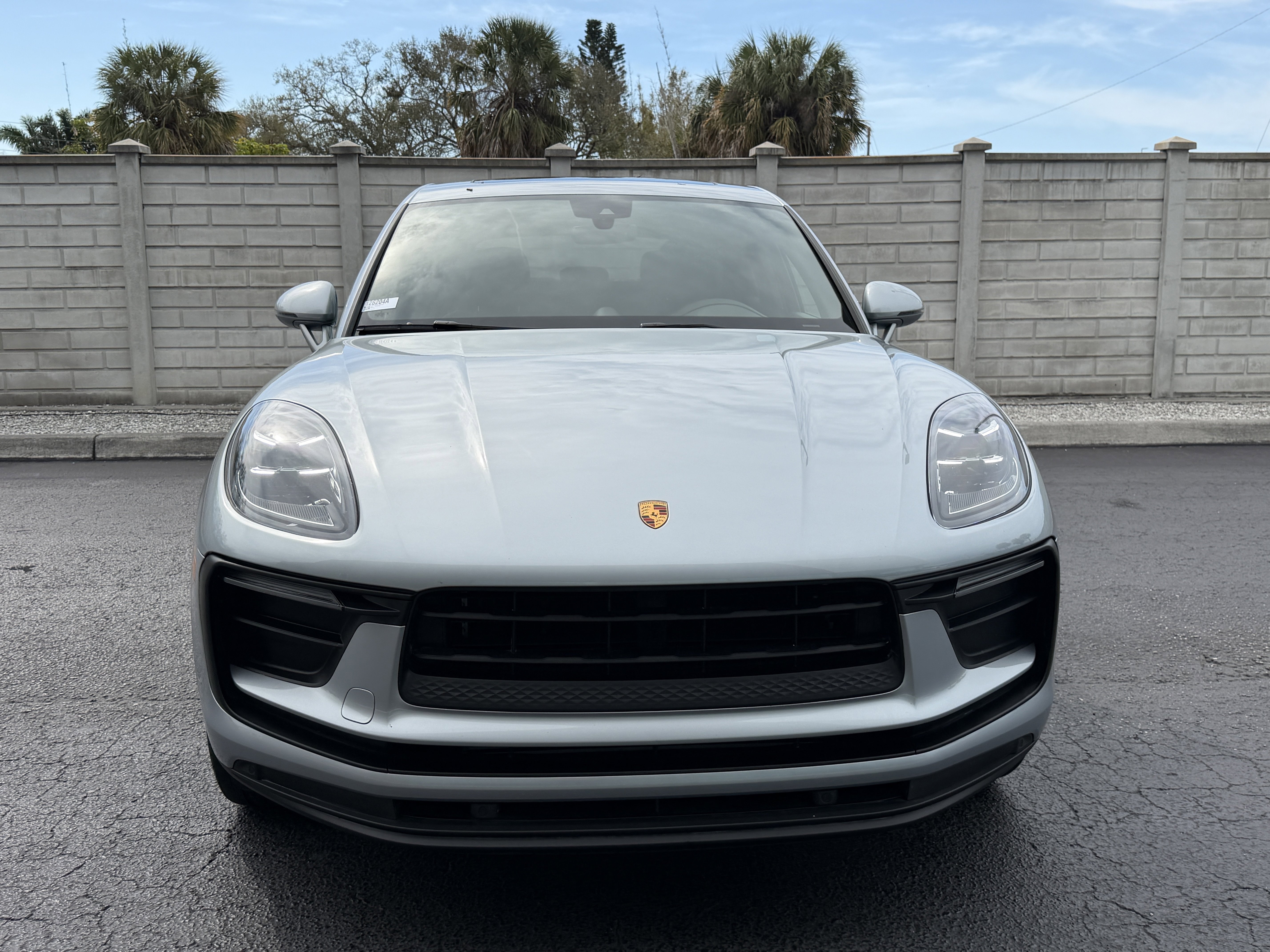 Certified 2022 Porsche Macan image 11