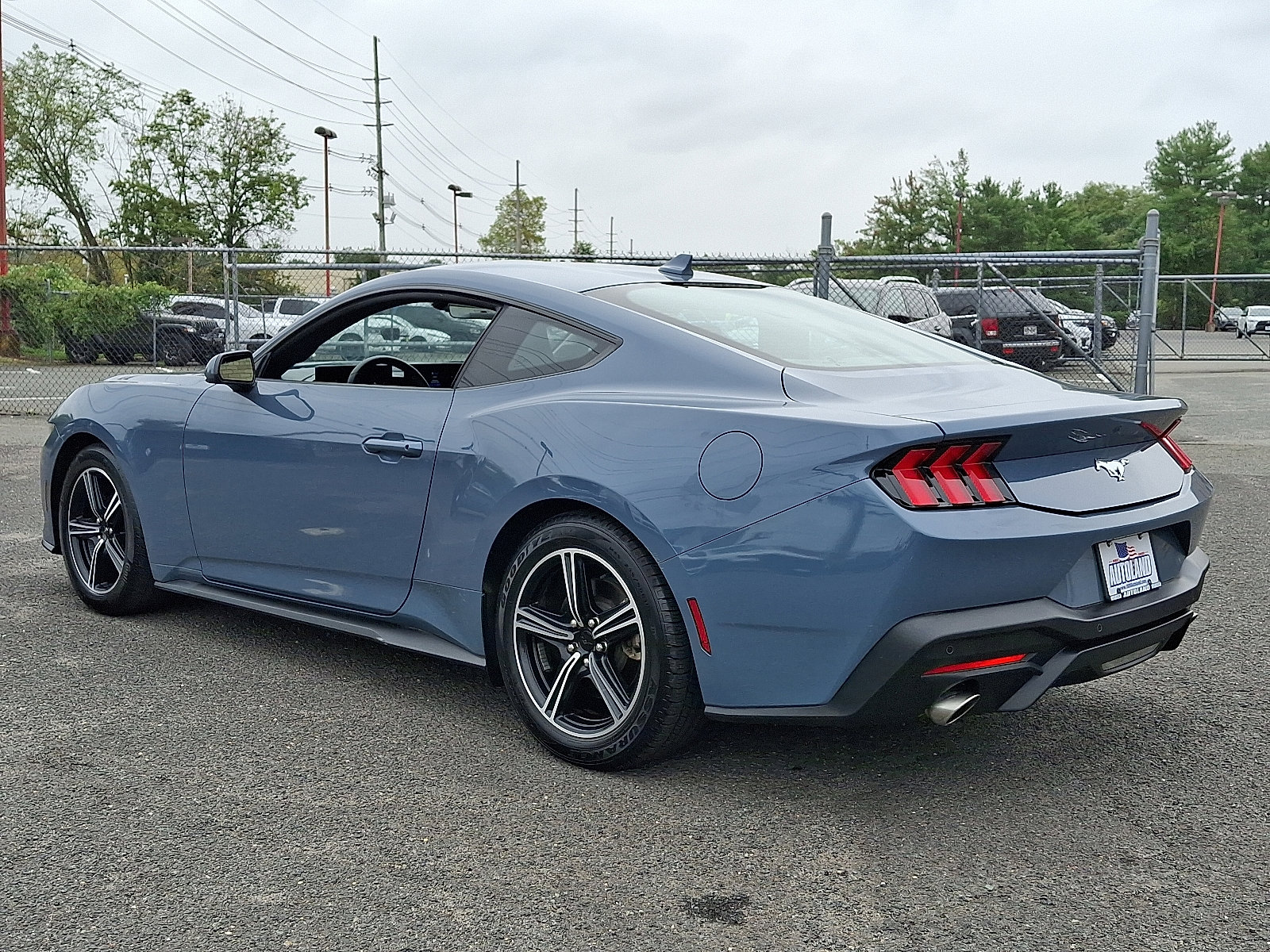 Used 2024 Ford Mustang Coupe image 5