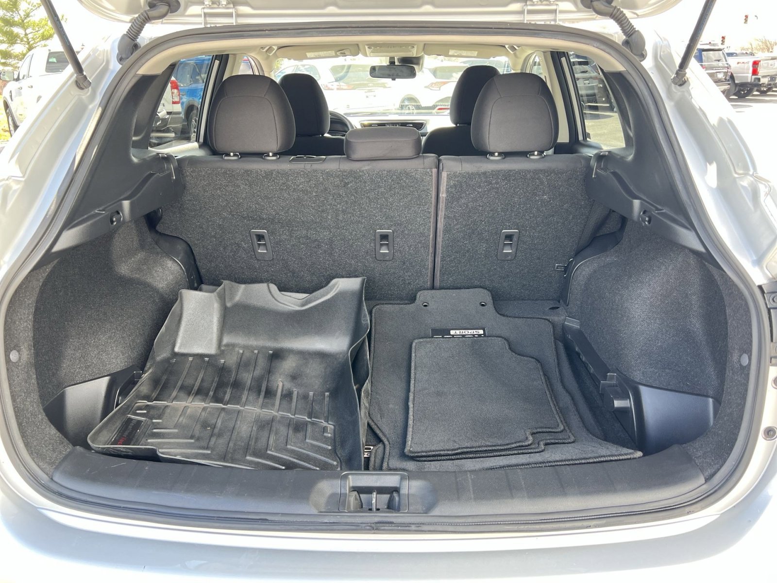 Used 2021 Nissan Rogue Sport S image 24