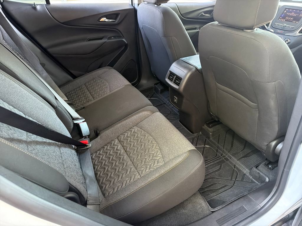 Used 2024 Chevrolet Equinox LT w/ LPO, Floor Liner Package image 31