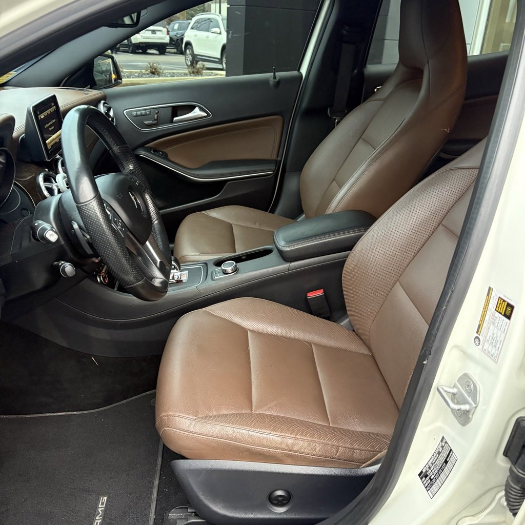 Used 2015 Mercedes-Benz GLA 45 AMG 4MATIC image 17