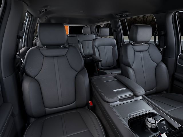 New 2026 Jeep Grand Wagoneer Limited AWD/4WD image 16