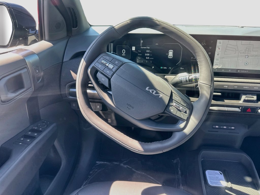 New 2027 Kia EV3 Wind FWD image 22