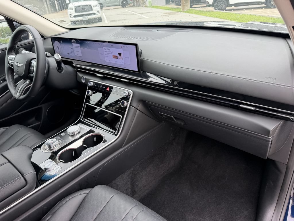 Used 2025 Genesis GV80 2.5T Standard AWD/4WD image 29