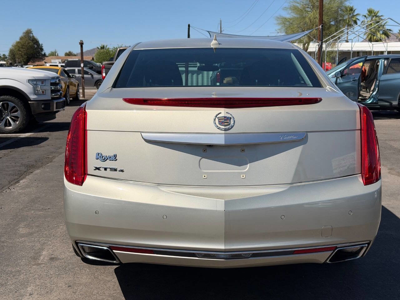 Used 2014 Cadillac XTS Luxury AWD/4WD image 7