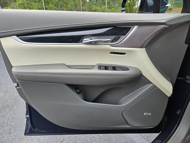 Used 2024 Cadillac XT6 Premium Luxury w/ Technology Package AWD/4WD image 30