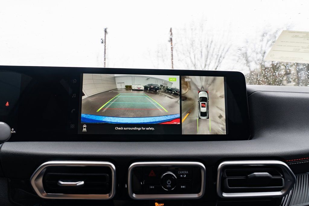 New 2026 Nissan Sentra SR w/ SR Premium Package image 17