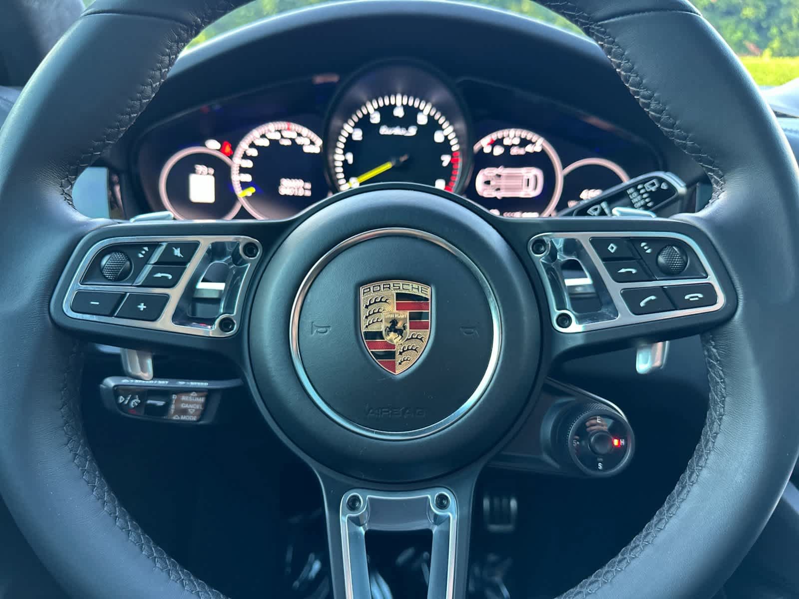 Used 2023 Porsche Cayenne Turbo S AWD/4WD image 26