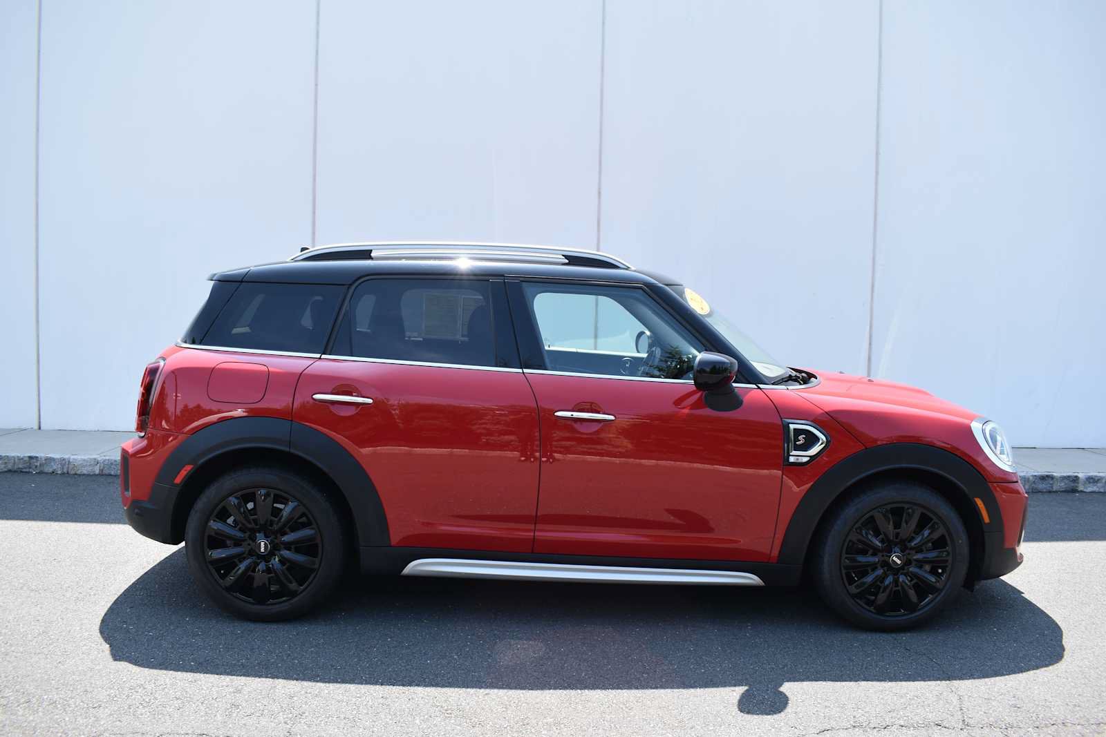 Used 2022 MINI Cooper Countryman S FWD image 4