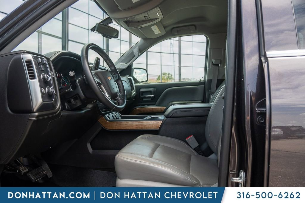 Used 2015 Chevrolet Silverado 1500 LTZ AWD/4WD image 3