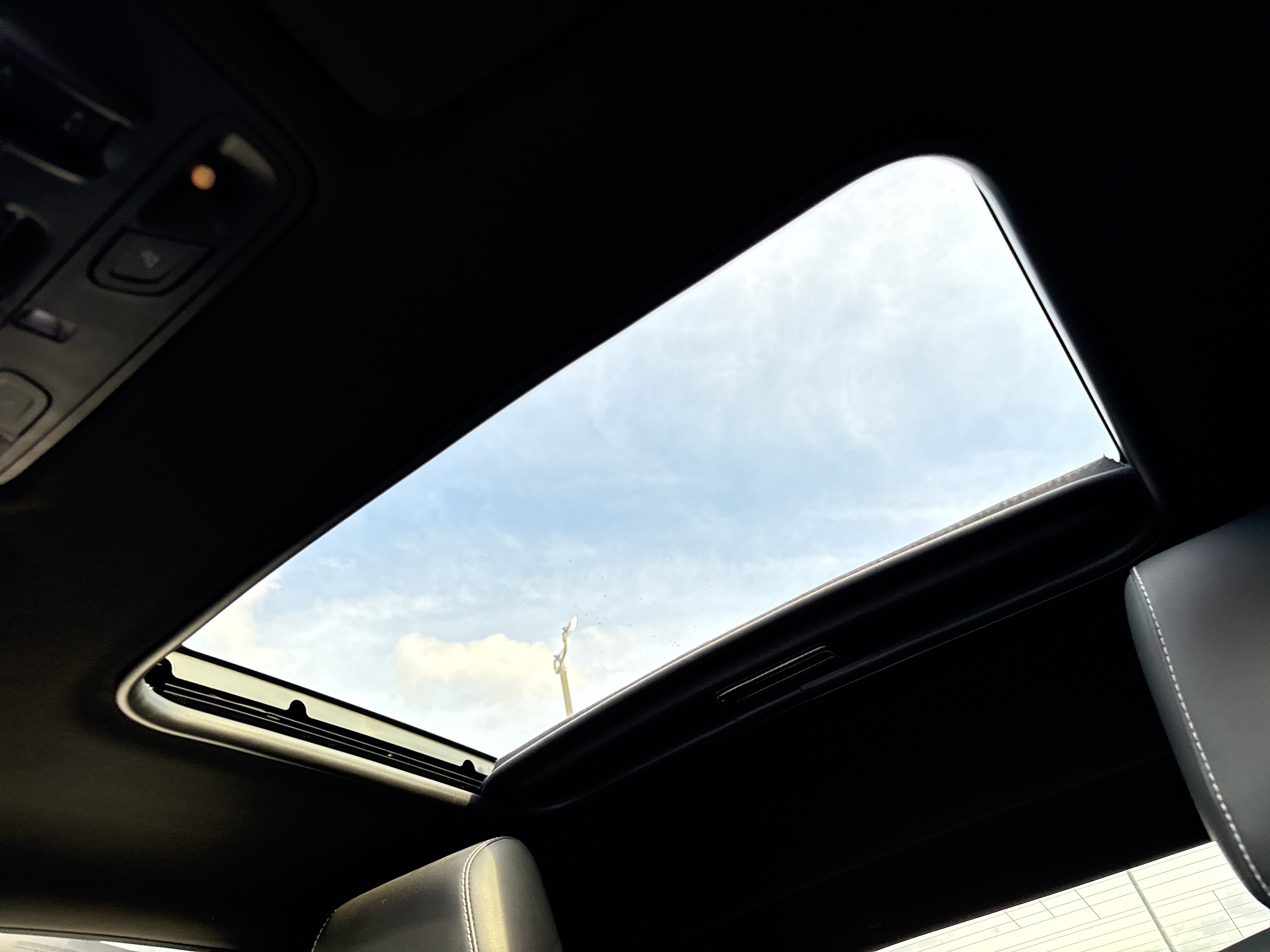 Used 2017 Chevrolet Camaro SS image 28