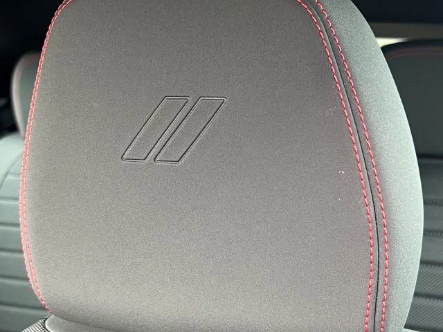 Used 2024 Dodge Hornet GT w/ GT Blacktop Package image 13