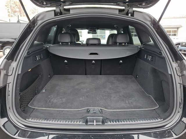 Used 2024 Mercedes-Benz GLC 300 4MATIC image 30