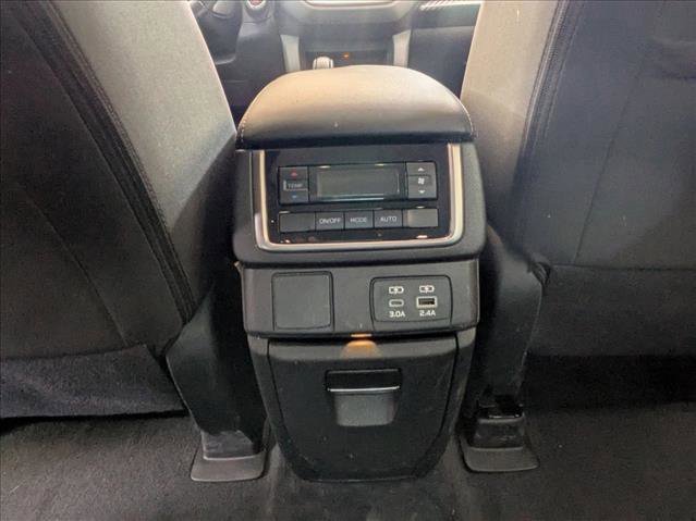 Used 2025 Subaru Ascent Premium AWD/4WD image 18