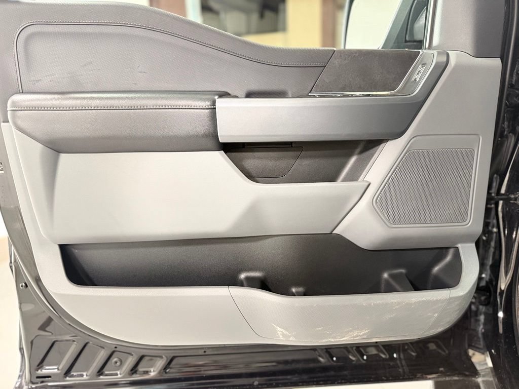 Used 2024 Ford F150 XLT AWD/4WD image 11
