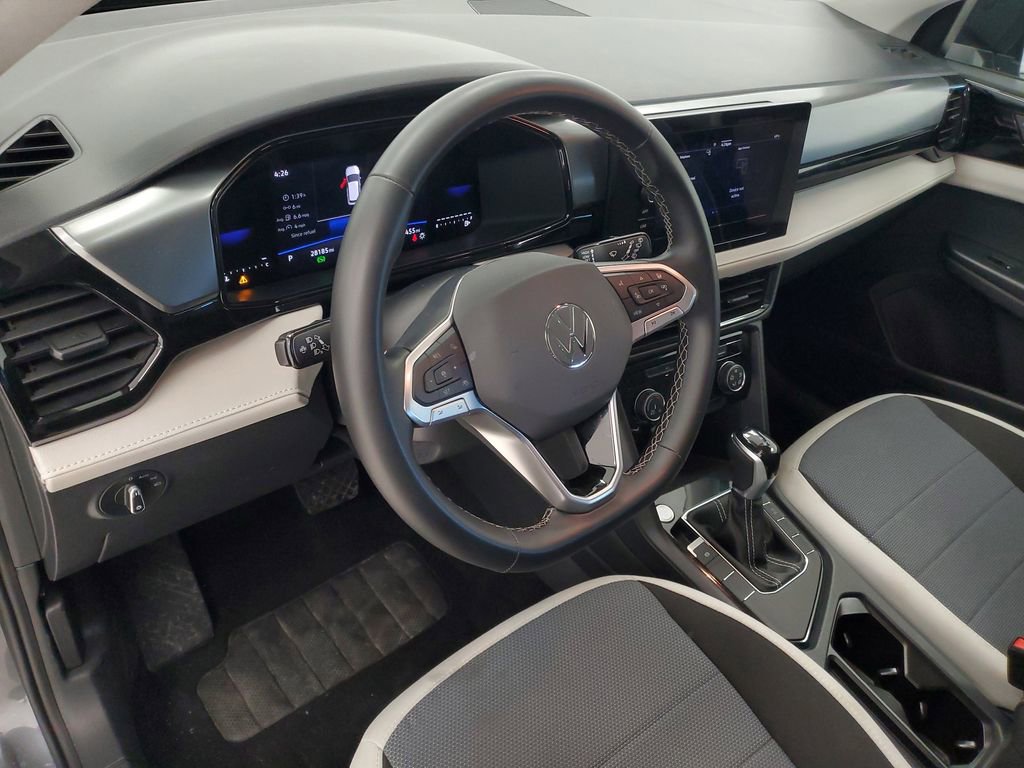 Used 2025 Volkswagen Taos S image 11