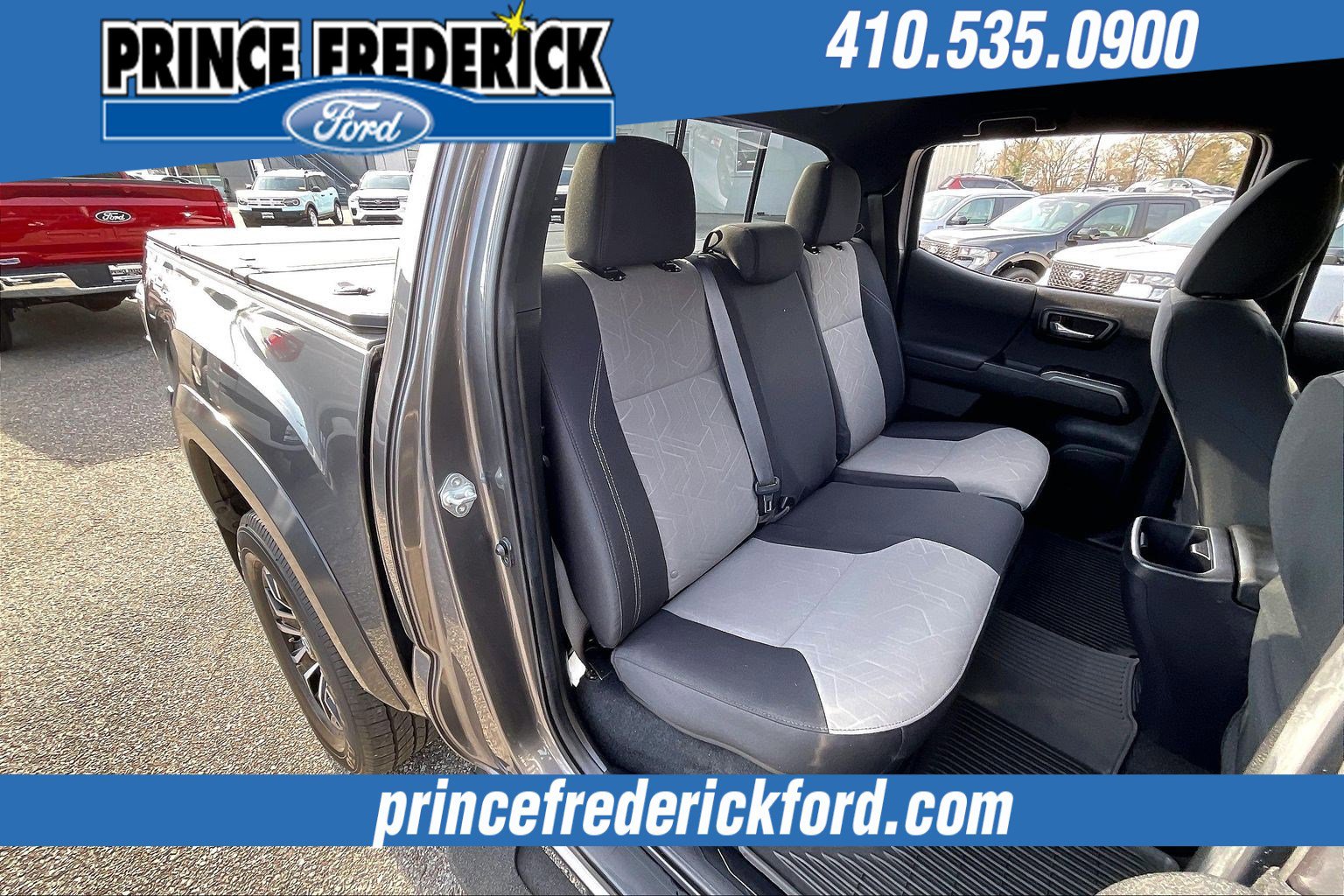 Used 2022 Toyota Tacoma TRD Sport w/ Technology Package image 26