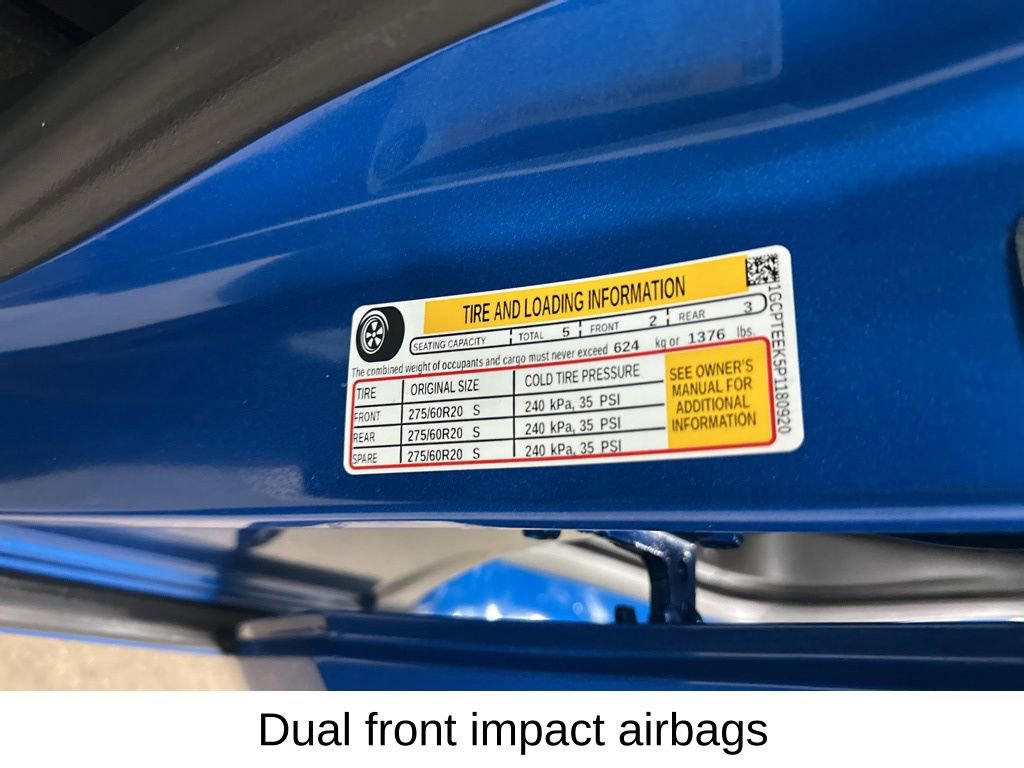 Used 2023 Chevrolet Colorado Trail Boss w/ LPO, Dark Essentials Package AWD/4WD image 38