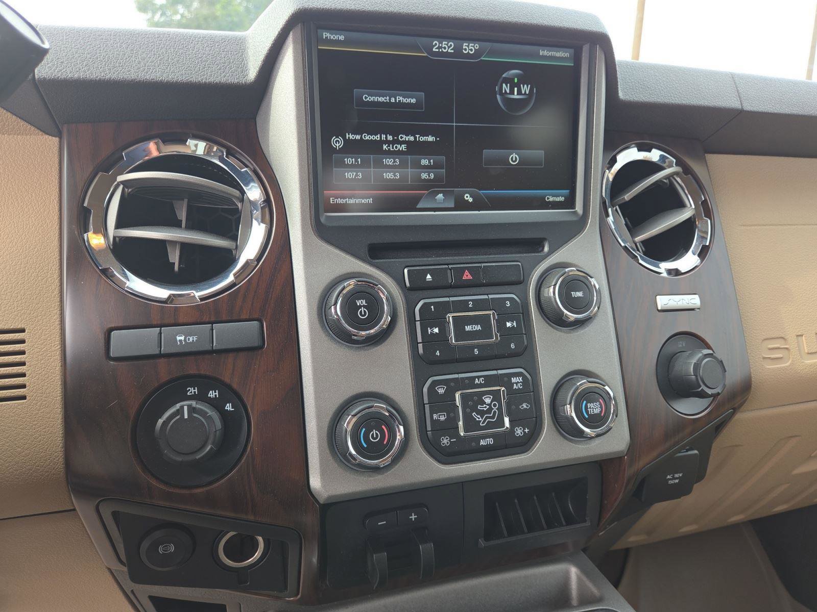 Used 2016 Ford F350 Lariat image 29