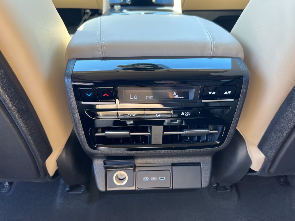 Certified 2026 Acura MDX w/ Technology Package AWD/4WD image 30