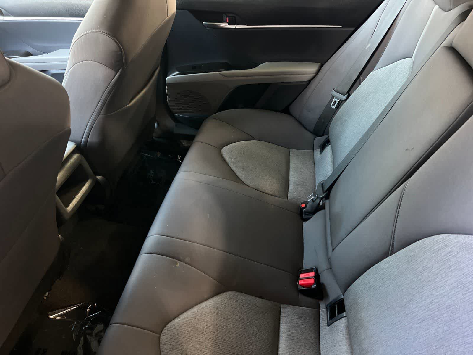 Used 2023 Toyota Camry LE FWD image 5