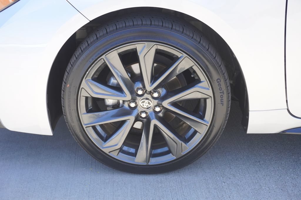 Certified 2025 Toyota Corolla SE FWD image 20