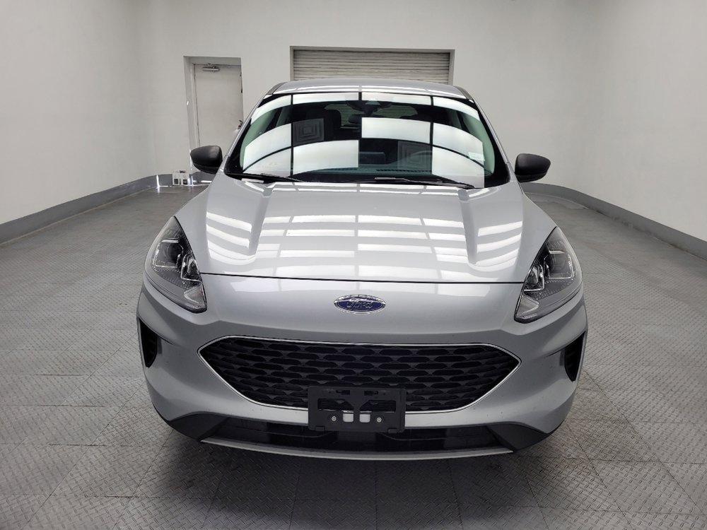 Used 2022 Ford Escape SE FWD image 15