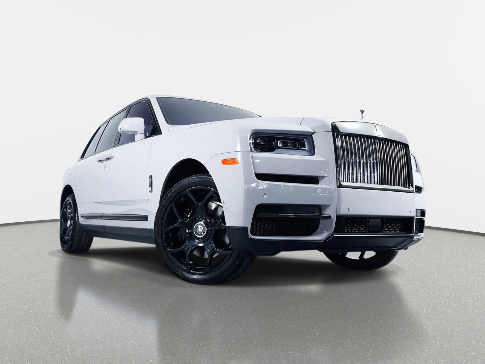 Used 2024 Rolls-Royce Cullinan Black Badge AWD/4WD image 4